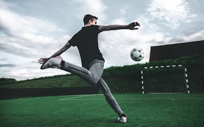 巴西国家足球队队徽与国旗